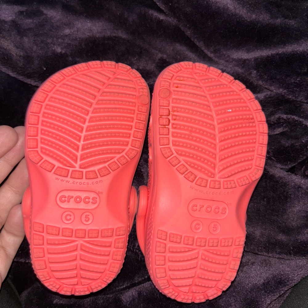 Toddler crocs